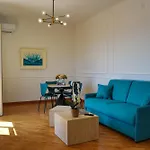 Diana Panoramic نابولي